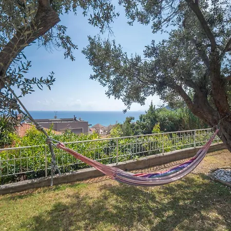Apartmán Babyaccommodation Family Garden Iii Finale Ligure